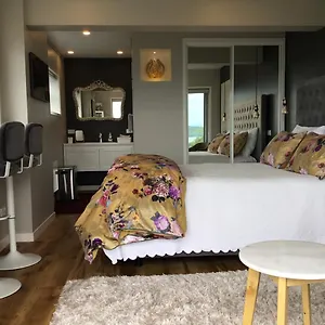Spectacular Views Bed & Breakfast